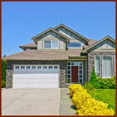 5 Star Garage Doors Kingwood, TX 281-569-4336 - side-residential-07m